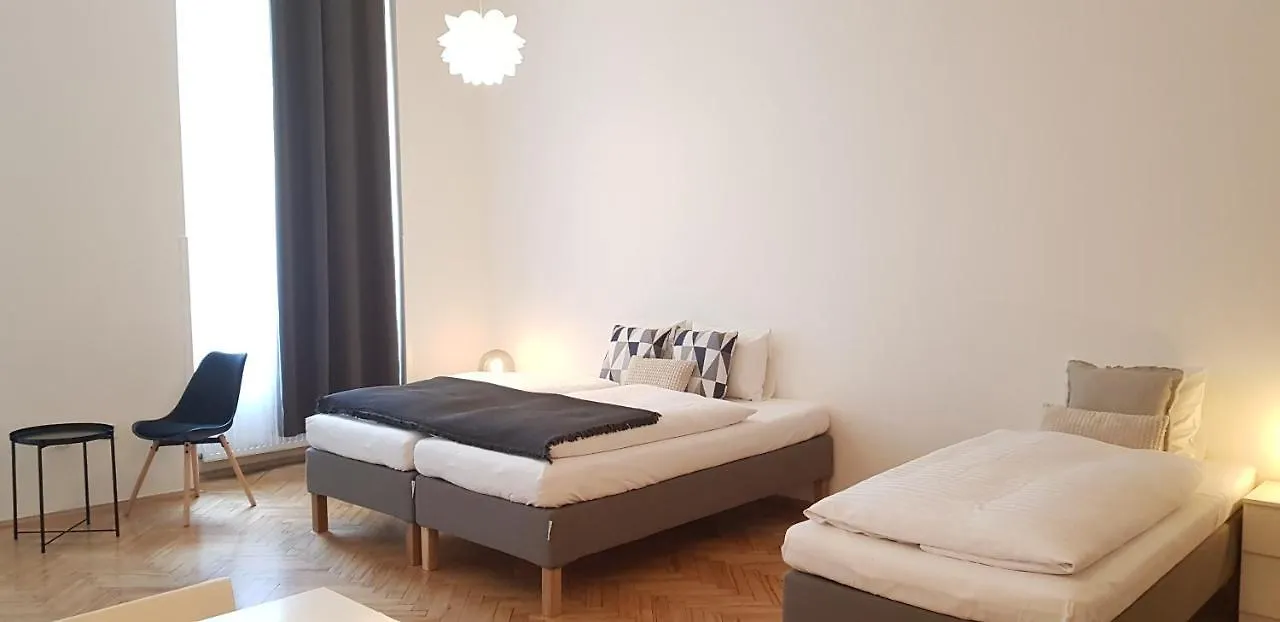 Spalena Studio Prag